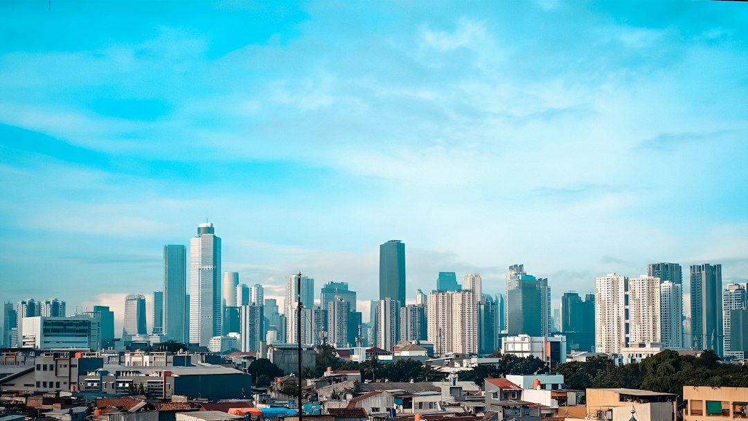 Apartemen dan skyline Jakarta